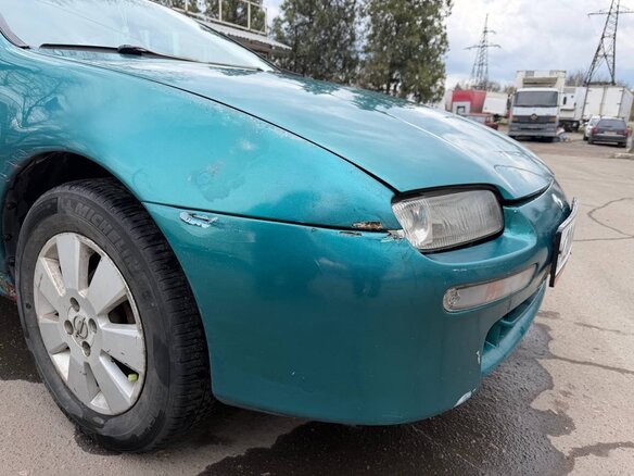 1995 Mazda 323 V (BA), зелёный, 260000 рублей - вид 3