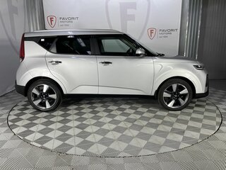 2022 Kia Soul III, серый, 2250000 рублей, вид 4