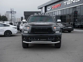 2012 Toyota Tundra CrewMax II, чёрный, 4700000 рублей, вид 3