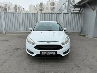 2018 Ford Focus III Рестайлинг, белый, 925000 рублей, вид 4