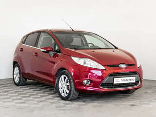 2011 Ford Fiesta Mk6, красный, 575000 рублей, вид 3