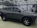 2018 Toyota Fortuner II, серый, 3700000 рублей - вид 2