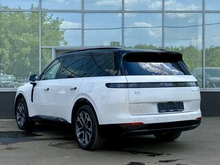 2026 Lynk & Co 900, белый, 8850000 рублей, вид 3