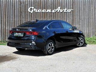 2021 Kia Cerato IV Рестайлинг, чёрный, 1960000 рублей, вид 5