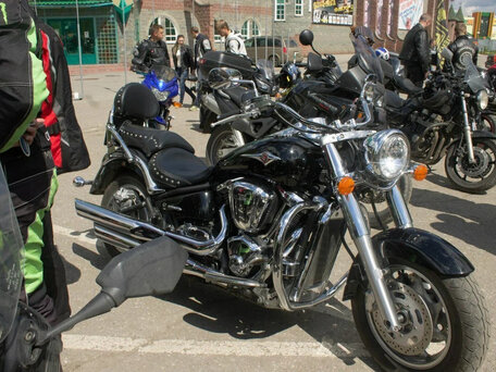 2007 Kawasaki VN2000 Vulcan, чёрный, 1100000 рублей, вид 5