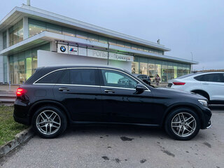 2018 Mercedes-Benz GLC 300 I (X253), чёрный, 3398000 рублей, вид 4