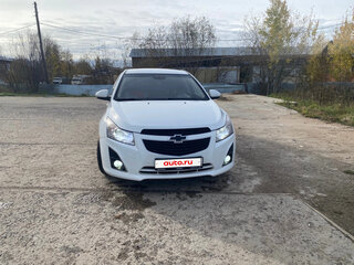 2013 Chevrolet Cruze I Рестайлинг, белый, 850000 рублей, вид 2