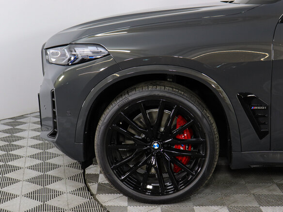 2026 BMW X5 M60i IV (G05/G18) Рестайлинг, серый, 20250000 рублей - вид 7