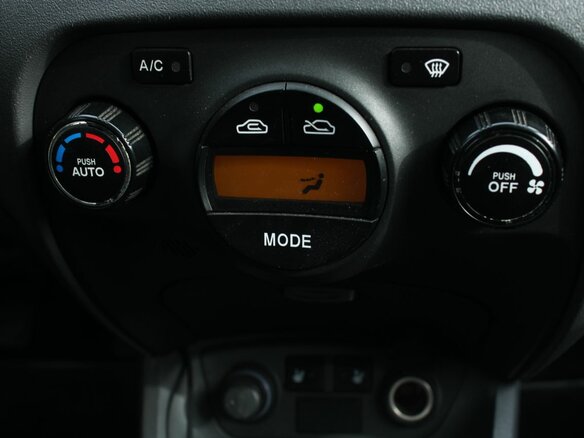 2007 Kia Rio II, красный, 530000 рублей - вид 17