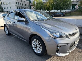 2020 Kia Rio IV Рестайлинг, серый, 1620000 рублей, вид 1