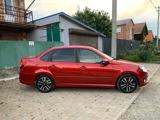 2022 Lada (ВАЗ) Granta Drive Active I Рестайлинг, красный, 835000 рублей, вид 4