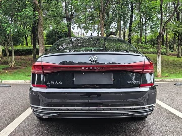 2023 Volkswagen Passat B8 Рестайлинг, чёрный, 1476000 рублей - вид 4