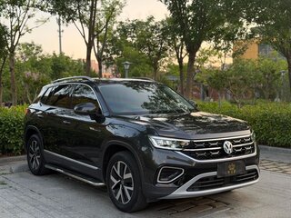 2023 Volkswagen Tayron I Рестайлинг, чёрный, 2380000 рублей, вид 1
