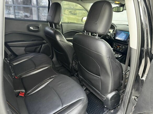 2018 Jeep Compass II, чёрный, 1700000 рублей - вид 7