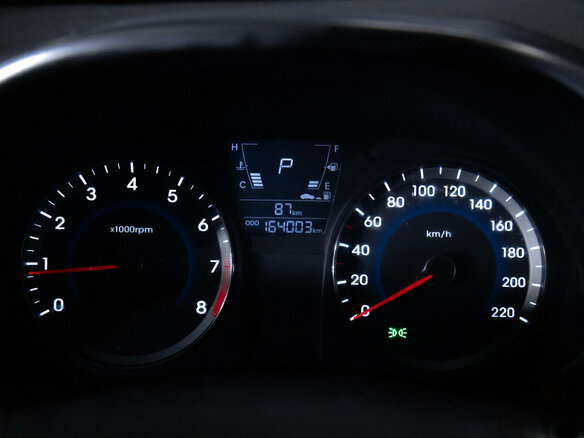 2012 Hyundai Solaris I, чёрный, 790000 рублей - вид 15