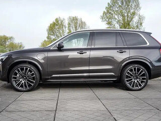2025 Volvo XC90 T8 II Рестайлинг 2, серый, 9200206 рублей, вид 3