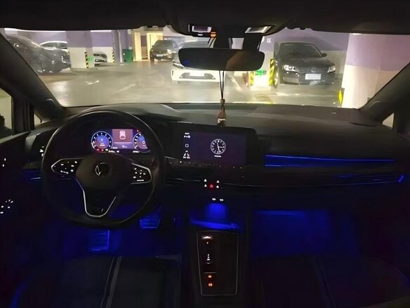 2022 Volkswagen Golf VIII, серый - вид 5