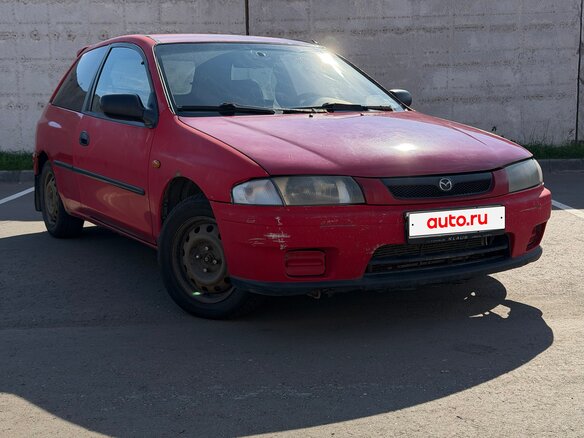1998 Mazda 323 V (BA), красный, 150000 рублей - вид 3