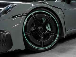 2023 Porsche 911 Brabus 900 Rocket R VIII (992), серый, 87630000 рублей, вид 4