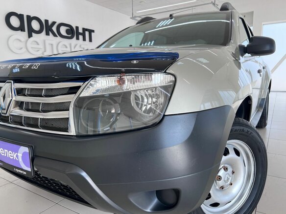 2014 Renault Duster I, бежевый, 849000 рублей - вид 9