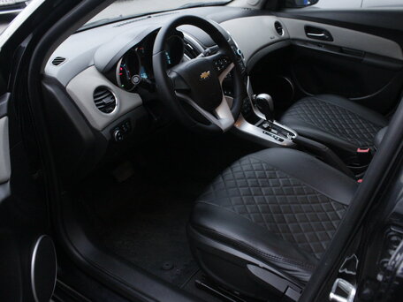 2014 Chevrolet Cruze I Рестайлинг, чёрный, 945000 рублей, вид 5