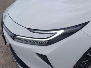 2026 Toyota Corolla XII (E210) Рестайлинг 2, белый, 2104444 рублей, вид 2
