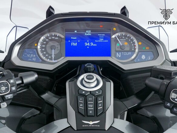 2024 Honda GL 1800 Gold Wing, серебристый, 3149000 рублей - вид 12