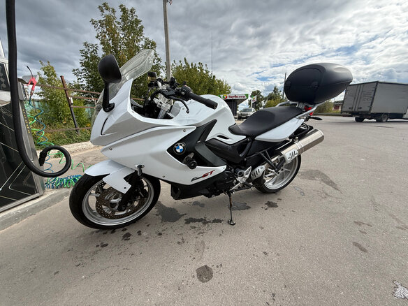 2013 BMW F 800 GT, белый, 560000 рублей - вид 8