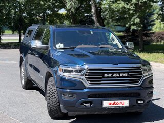 2020 Ram 1500 Crew Cab V, синий, 7200000 рублей, вид 1