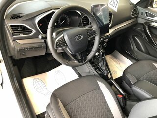 2026 Lada (ВАЗ) Vesta I Рестайлинг (NG), белый, 1860000 рублей, вид 4