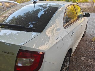 2018 Skoda Rapid I Рестайлинг, белый, 690000 рублей, вид 3