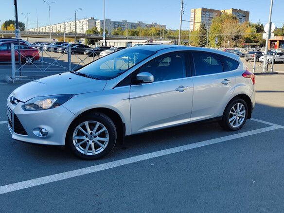 2013 Ford Focus III, серебристый, 490000 рублей - вид 1