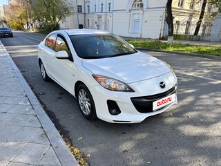 2011 Mazda 3 II (BL) Рестайлинг, белый, 1380000 рублей, вид 3
