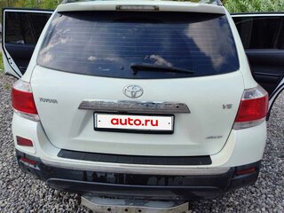 2013 Toyota Highlander II (XU40) Рестайлинг, белый, 2000000 рублей, вид 2