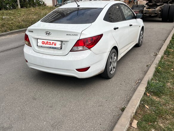 2012 Hyundai Solaris I, белый, 814000 рублей - вид 3