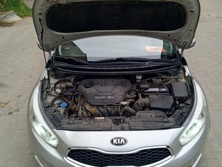 2014 Kia Ceed II, серебристый, 1190000 рублей, вид 2