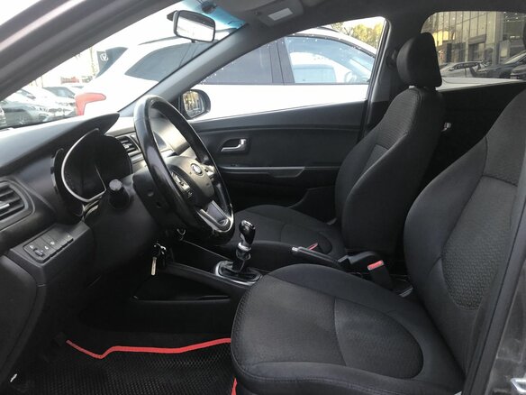 2015 Kia Rio III, серый, 960000 рублей - вид 8