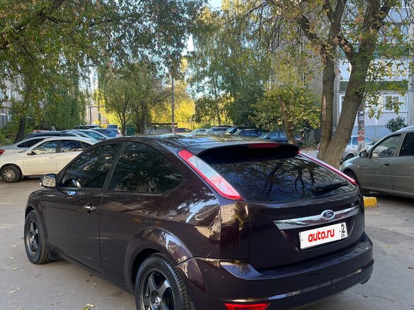 2009 Ford Focus II Рестайлинг, фиолетовый - вид 7