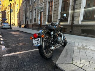2023 Royal Enfield Classic 350, зелёный, 397000 рублей, вид 3