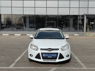 2012 Ford Focus III, белый, 535000 рублей, вид 3