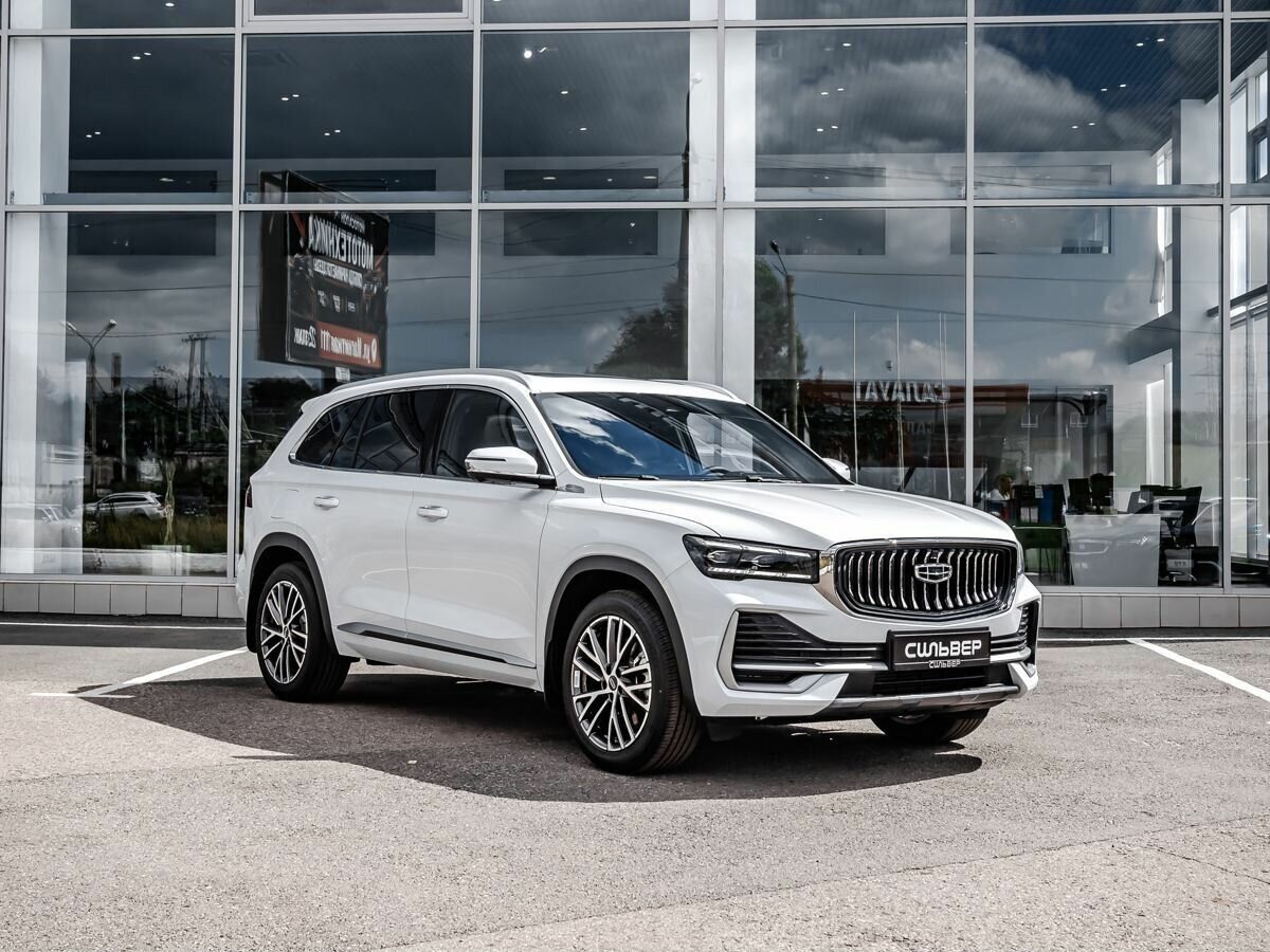Открыть фотографии: Geely Monjaro I Рестайлинг