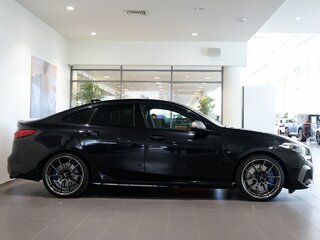 2020 BMW 2 серии Gran Coupe M235i xDrive F44, чёрный, 3850000 рублей, вид 4