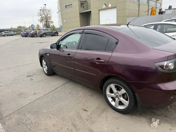 2006 Mazda 3 I (BK) Рестайлинг, пурпурный, 335000 рублей - вид 4