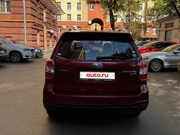 2014 Subaru Forester IV, красный, 1500000 рублей - вид 3