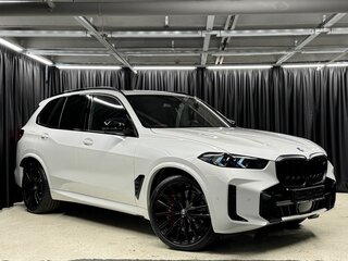 2024 BMW X5 M60i IV (G05/G18) Рестайлинг, белый, 15650000 рублей, вид 3