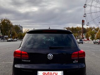2016 Volkswagen Tiguan Euro 6 I Рестайлинг, чёрный, 1499999 рублей, вид 2