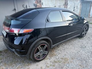 2008 Honda Civic VIII, чёрный, 700000 рублей, вид 3