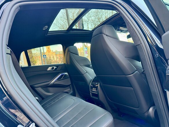 2020 BMW X6 40d III (G06), чёрный, 9490000 рублей - вид 28