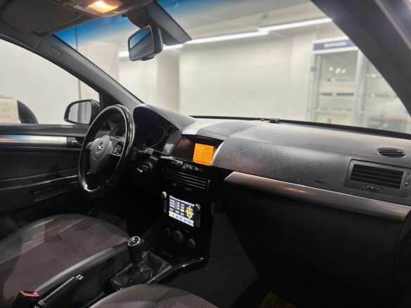 2012 Opel Astra H Рестайлинг, серый, 495000 рублей - вид 4