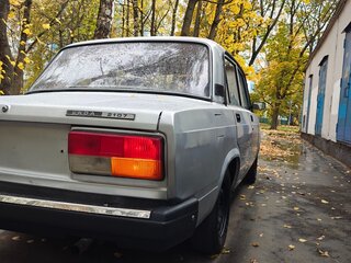 2010 Lada (ВАЗ) 2107, серебристый, 168000 рублей, вид 4